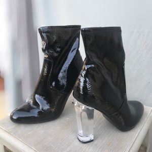 Steve Madden Eminent Black Boots Resin Heel 6.5